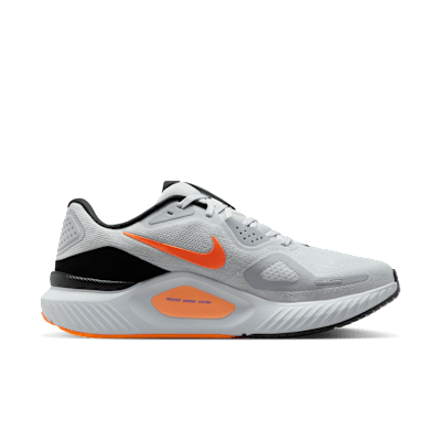 Nike Structure 26