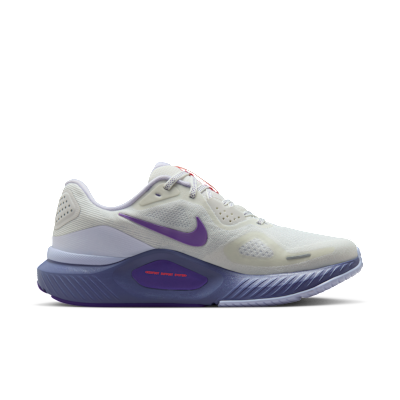 Nike Structure 26